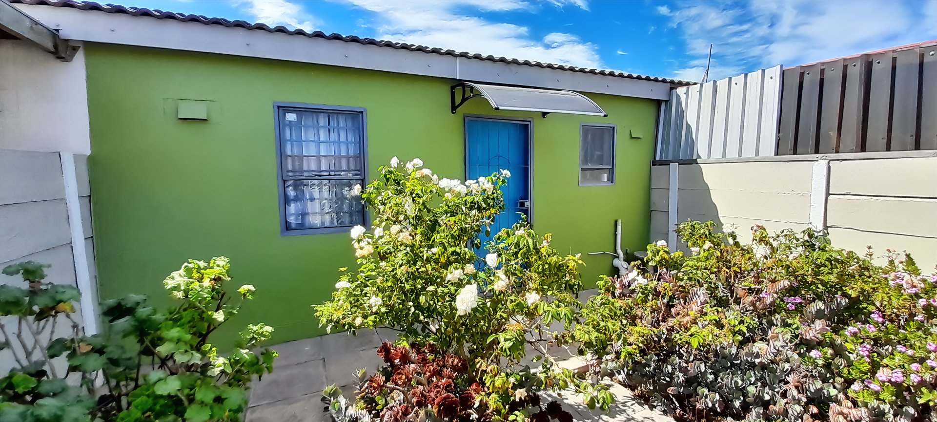 2 Bedroom Property for Sale in Pelican Park Western Cape